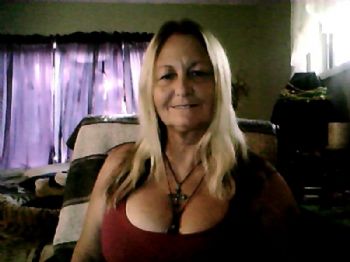 angel24n14 profile photo