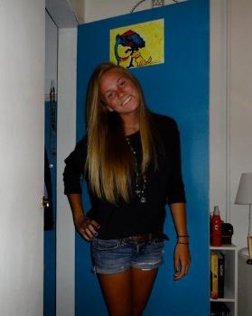 Kaywar8 profile photo