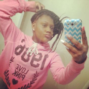 monayyyx33 profile photo