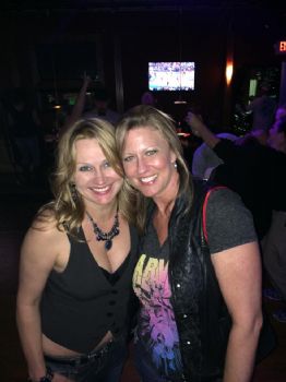 PamelaE profile photo