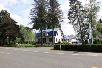 cjbezy profile photo