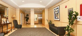 livinboston profile photo