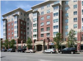 livinboston profile photo