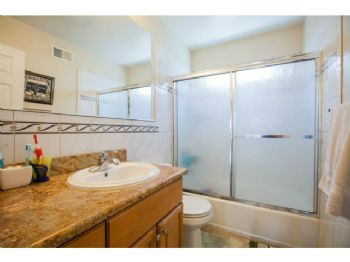 sjc_b960 profile photo