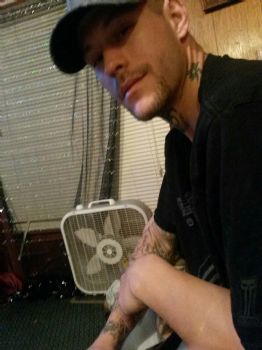 mickeyr83 profile photo