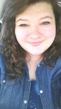 carlyanne profile photo