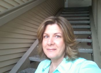 burgundy13 profile photo