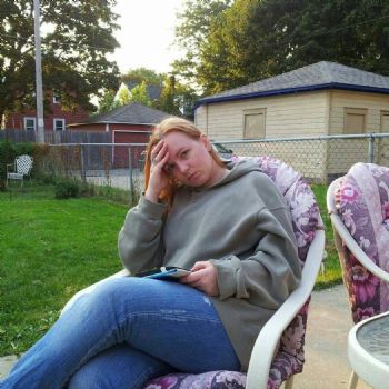 aineenmmarie profile photo