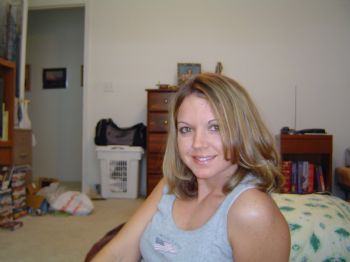 megs25 profile photo