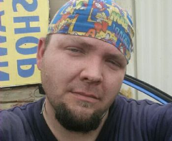 andrewj1982 profile photo