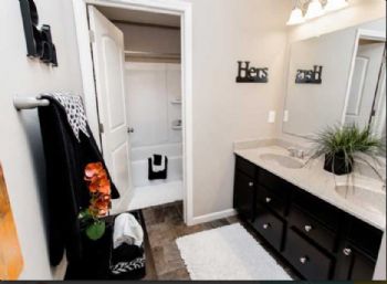 rsurland profile photo