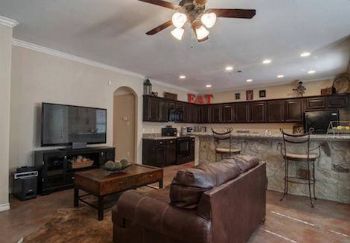 Angel Lamber profile photo