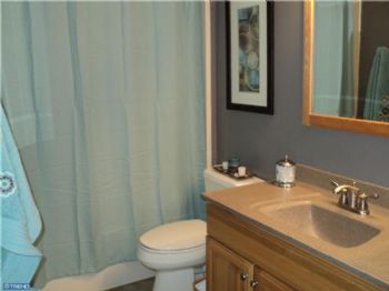 LMani214 profile photo