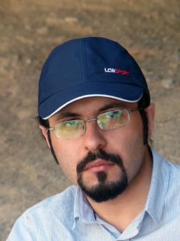 DanKhia profile photo