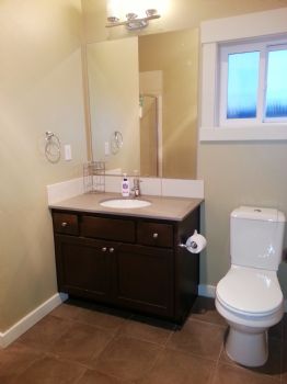 kmedaris profile photo