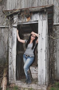 xtheia profile photo