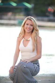 angie122195 profile photo