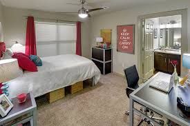 NikkiK97 profile photo