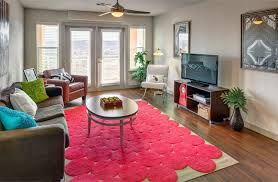 NikkiK97 profile photo