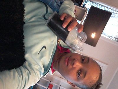 zari253 profile photo