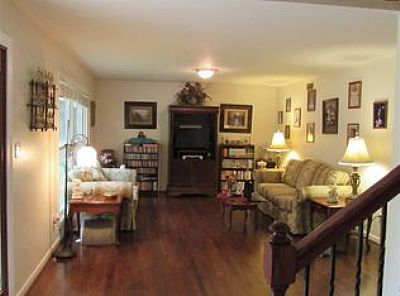 Tina031599 profile photo