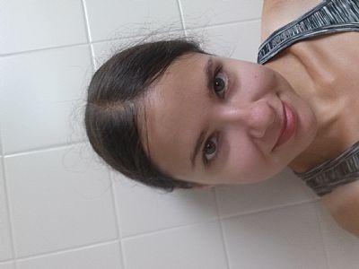 JulieM26 profile photo