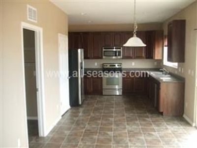 LenoraM profile photo