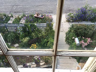 valroberts profile photo