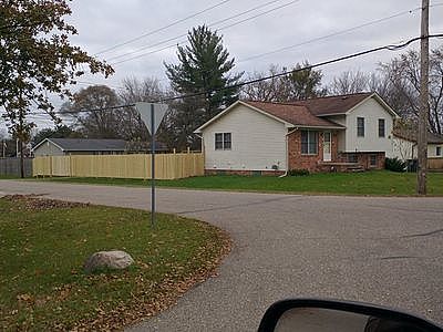 GrizzelyWay22 profile photo