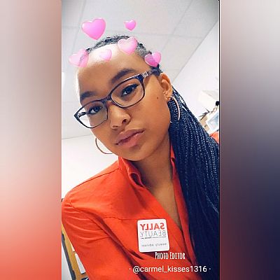 Brandi98 profile photo