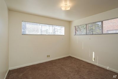 KatRoomate profile photo