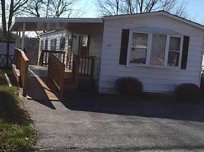 jess2082 profile photo