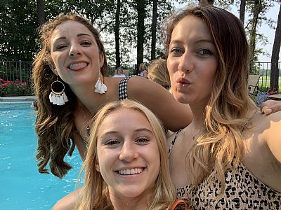 Liz_coop profile photo