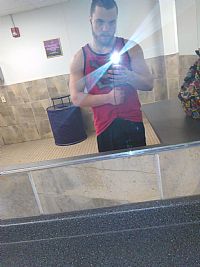 Biglonnie92 profile photo