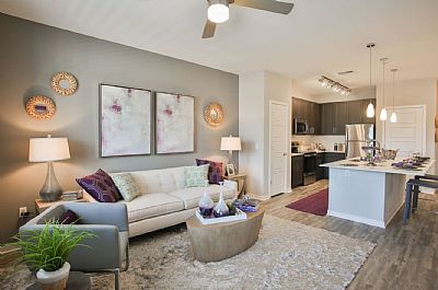 downtownphxroom profile photo