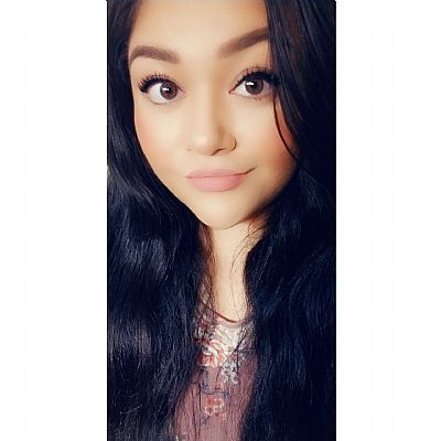 Karlareyes2210 profile photo