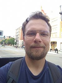 luizzak profile photo