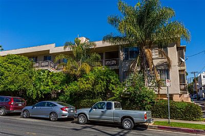 Charlie.sarvari profile photo