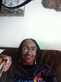 Sixmonths profile photo