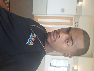 Joshuat32 profile photo