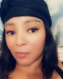 Modeltype profile photo