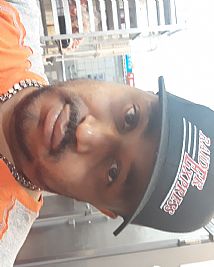 Christaun profile photo