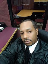 Joshua32 profile photo