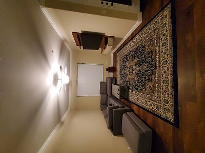 farpour profile photo