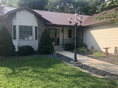 DebWade profile photo