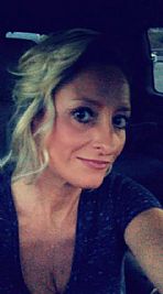 Apeyann46 profile photo