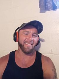 Dgrennell85 profile photo