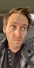 bh0w11 profile photo