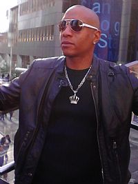 atotheking profile photo