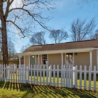 deborahrie profile photo